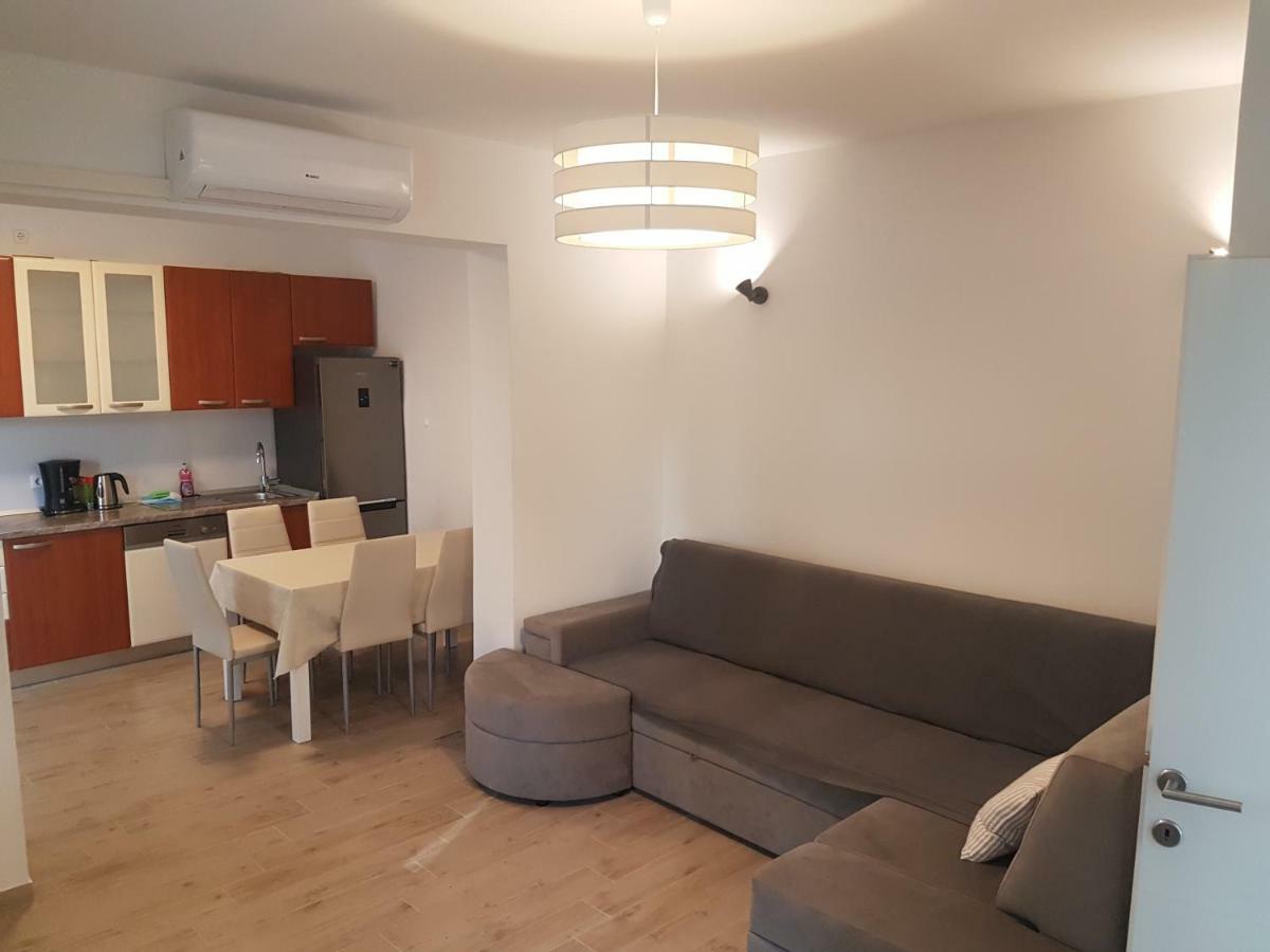 Sea View Apartment With A Huge Terrace Pisak Dış mekan fotoğraf