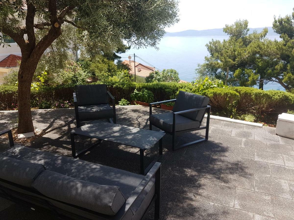 Sea View Apartment With A Huge Terrace Pisak Dış mekan fotoğraf
